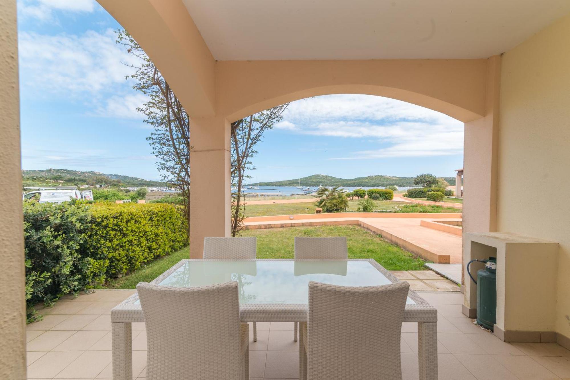 I Mirti Di Porto Pozzo Apartment ซานตา เตเรซา กัลลูรา ภายนอก รูปภาพ